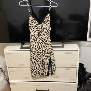 Comfy fitting dress, leopard print